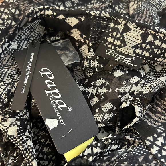 ❤️ Papa Elegant Monochrome Sleeveless Blouse S NWT - Picture 5 of 9